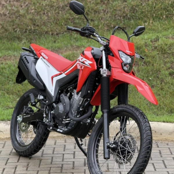 XR 300L Tornado 0km 2025
